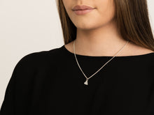 Load image into Gallery viewer, Classic Heart Pendant