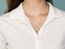 Load image into Gallery viewer, Turtle Pendant